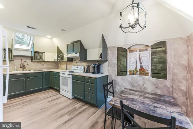 $2,649,900 | 606 Kentland Drive, Great Falls, VA 22066