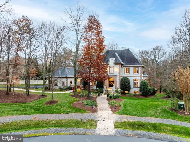 $2,649,900 | 606 Kentland Drive, Great Falls, VA 22066