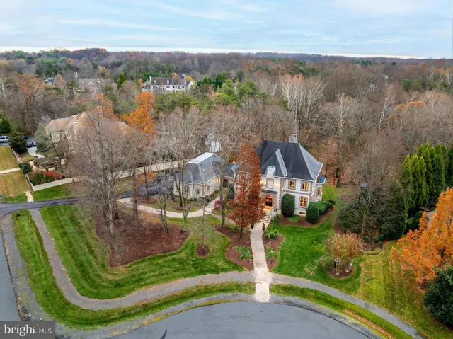 $2,649,900 | 606 Kentland Drive, Great Falls, VA 22066