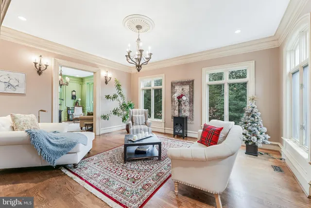 $2,649,900 | 606 Kentland Drive, Great Falls, VA 22066