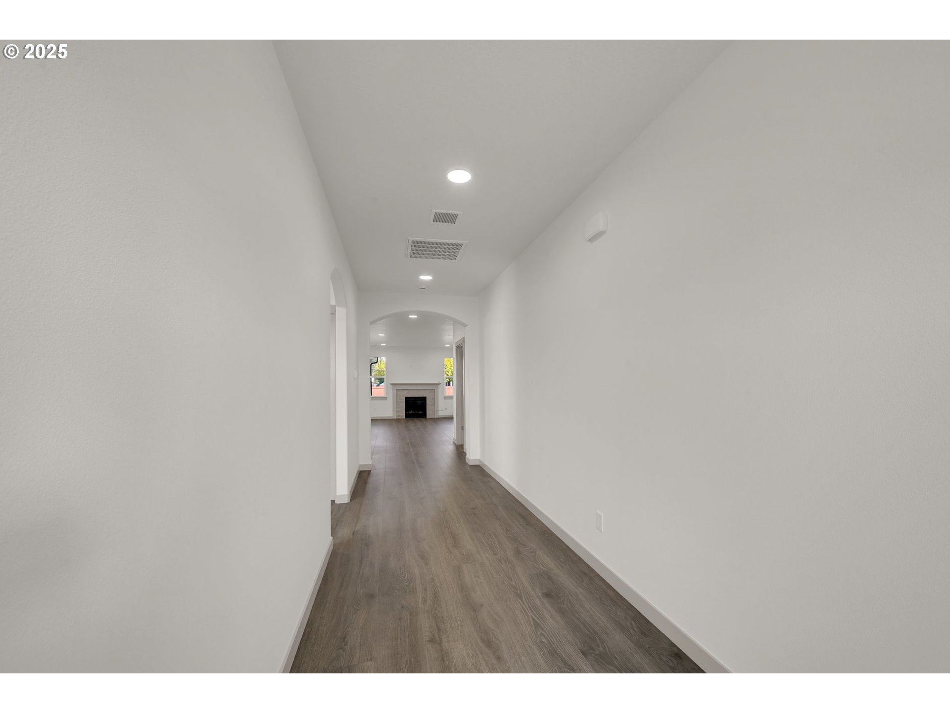 5645 Magnificence Way Eugene, OR 97402 - Photo 35 of 38 a view of empty room with wooden floor