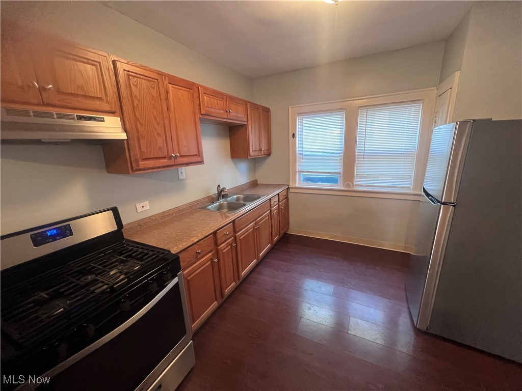 2244 Rexwood Road Cleveland, OH 44118 - Photo 17 of 33