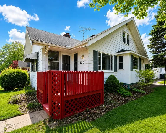 $127,500 | 815 Marquette Street, Flint, MI 48504