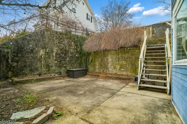 $2,850 | 216 William Street, Unit 1, Boonton, NJ 07005