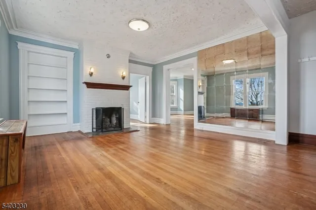 $2,850 | 216 William Street, Unit 1, Boonton, NJ 07005