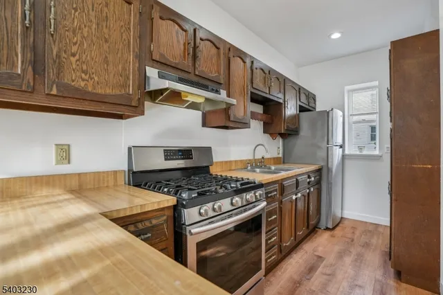 $2,850 | 216 William Street, Unit 1, Boonton, NJ 07005