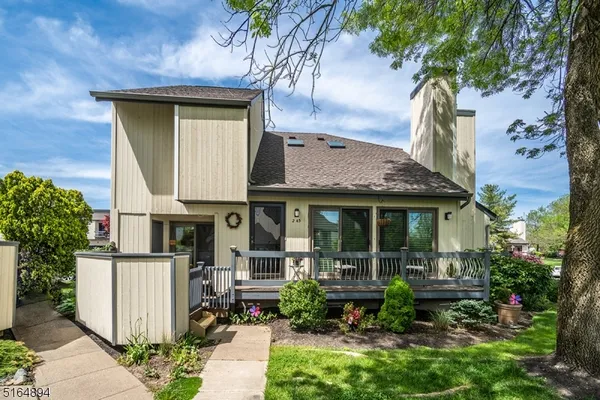 $3,600 | 245 Crabtree Court, Basking Ridge, NJ 07920