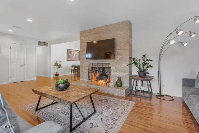 $1,575,000 | 3547 Mevel Place, La Crescenta, CA 91214