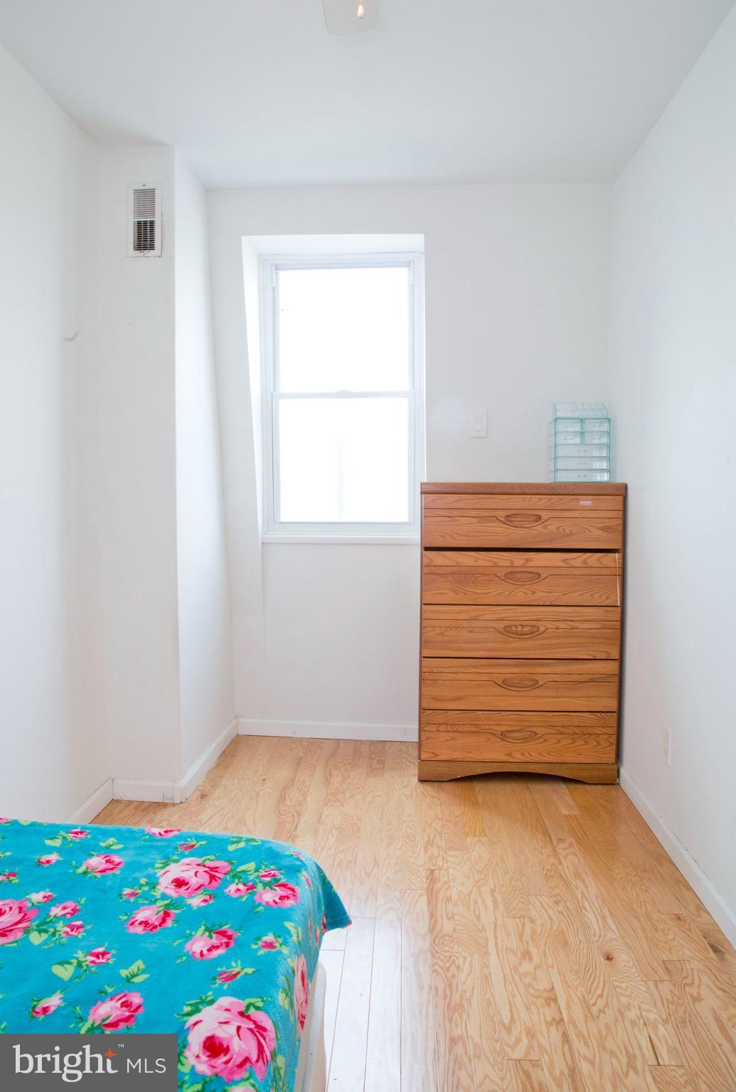 125 Tree Street Philadelphia, PA 19148 - Photo 22 of 30 Gallery Image 22