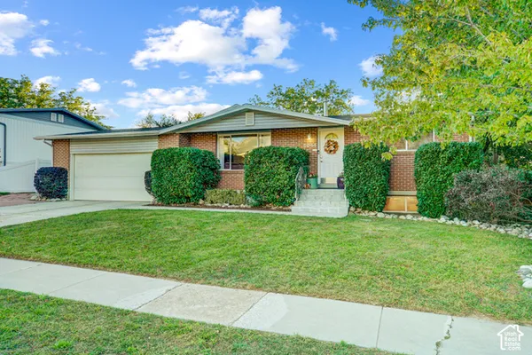 $675,000 | 8044 Boysenberry Drive, Sandy, UT 84093
