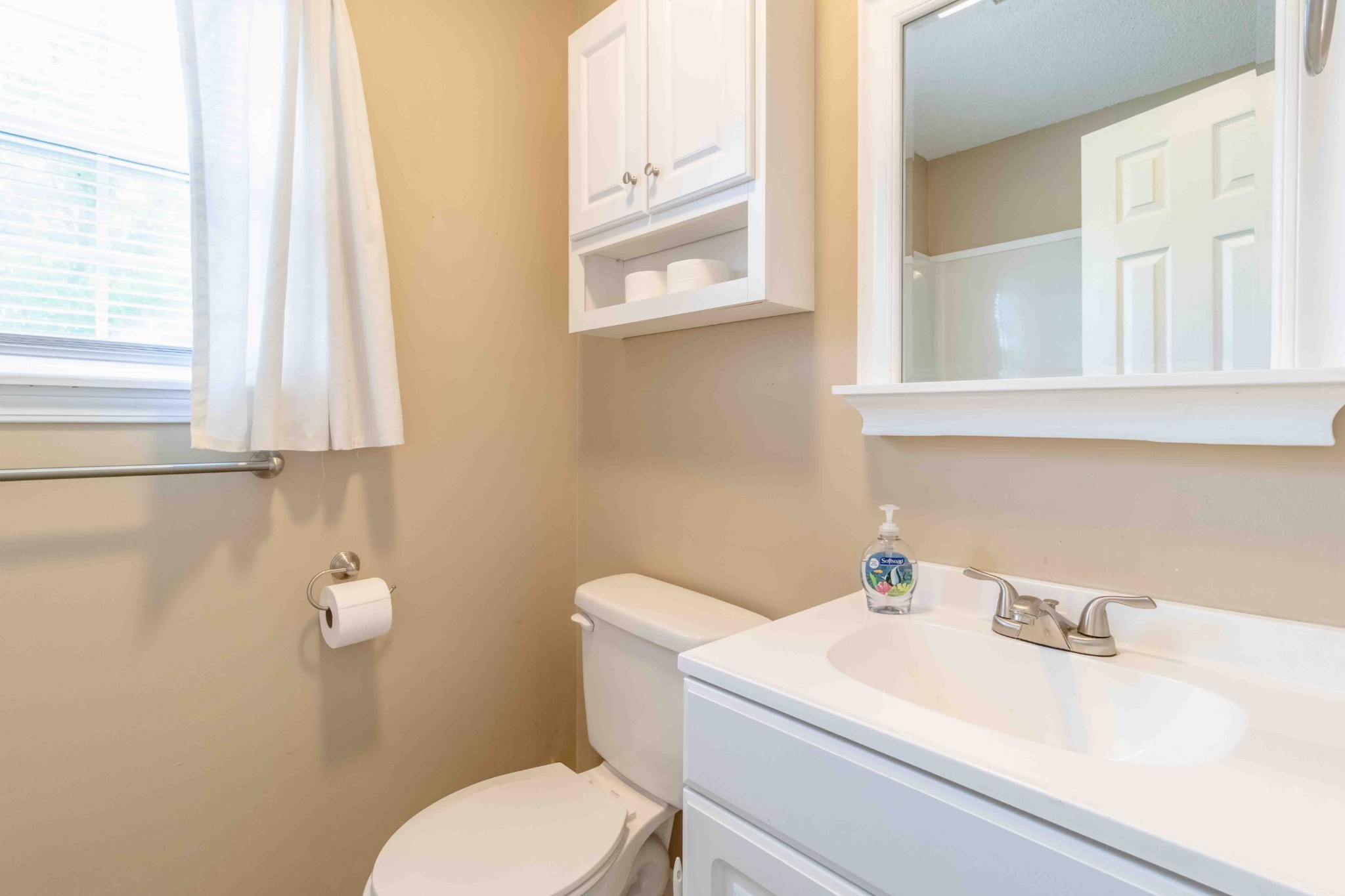 145 Bumpus Mill Road Oak Grove, KY 42262 - Photo 18 of 31 a bathroom with a sink and a toilet