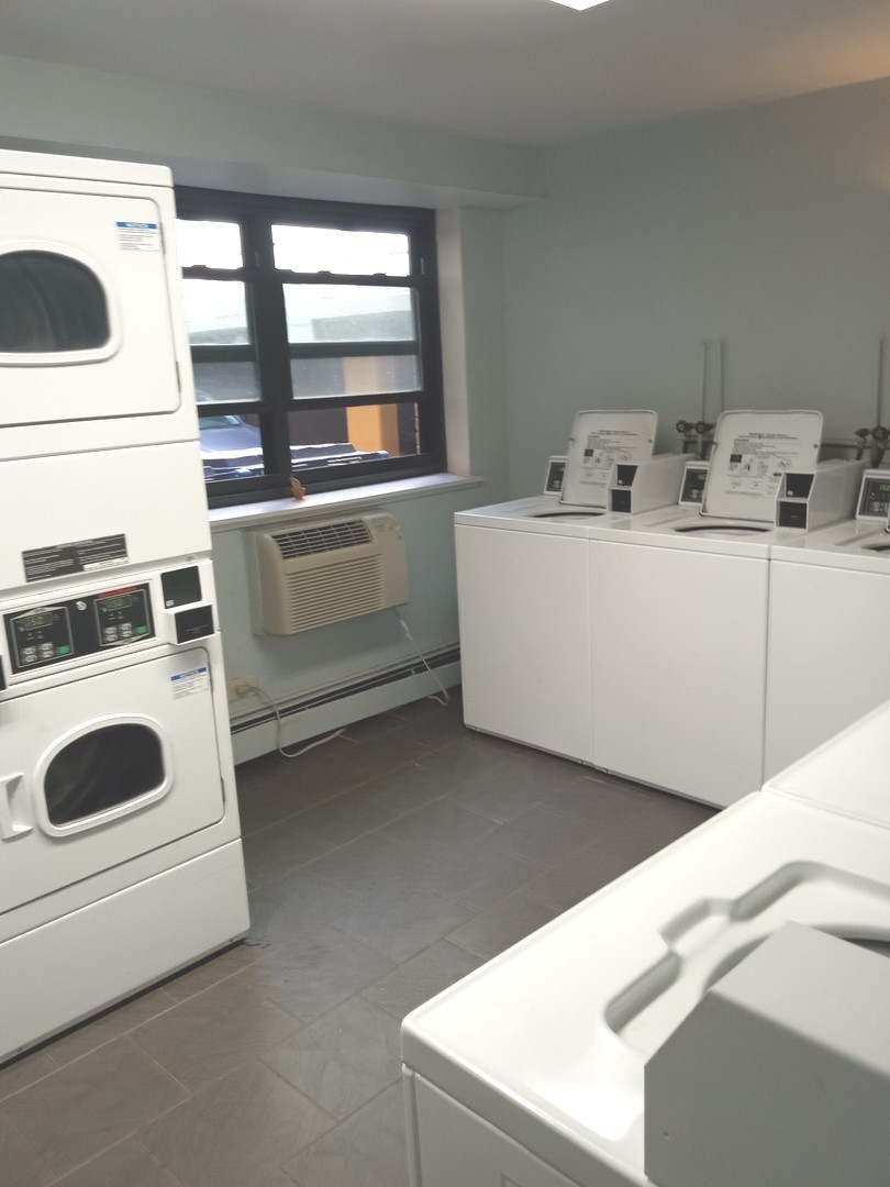 540 West Roscoe Street, Unit 288 Chicago, IL 60657 - Photo 4 of 5