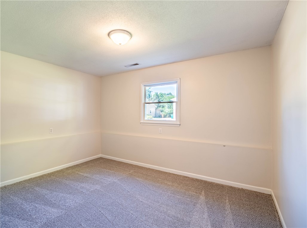 1826 North Oakcrest Avenue Decatur, IL 62526 - Photo 17 of 26