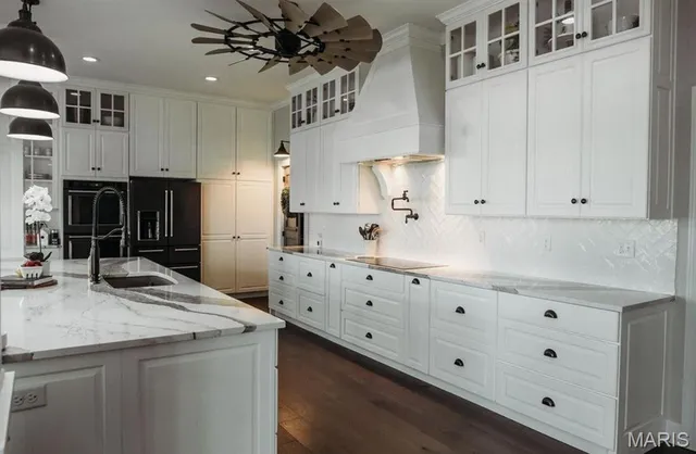 $730,000 | 18968 Pike 9222, Bowling Green, MO 63334