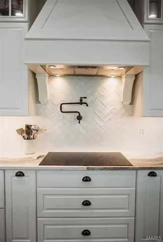 $730,000 | 18968 Pike 9222, Bowling Green, MO 63334