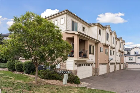 $375,000 | 3155 East 104th Avenue, Unit 8D, Thornton, CO 80233