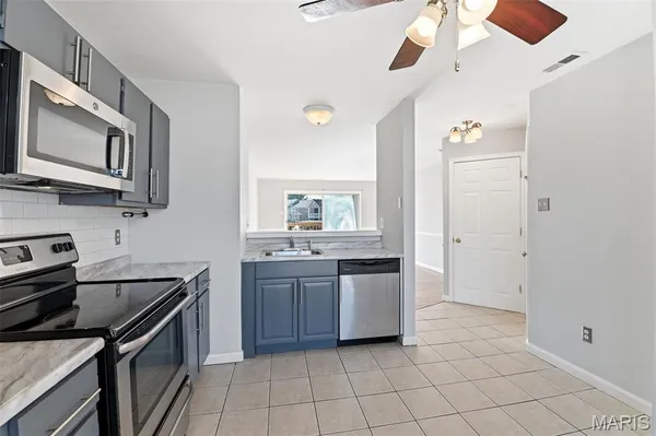 $1,500 | 4112 West Gulf Shore, Florissant, MO 63034