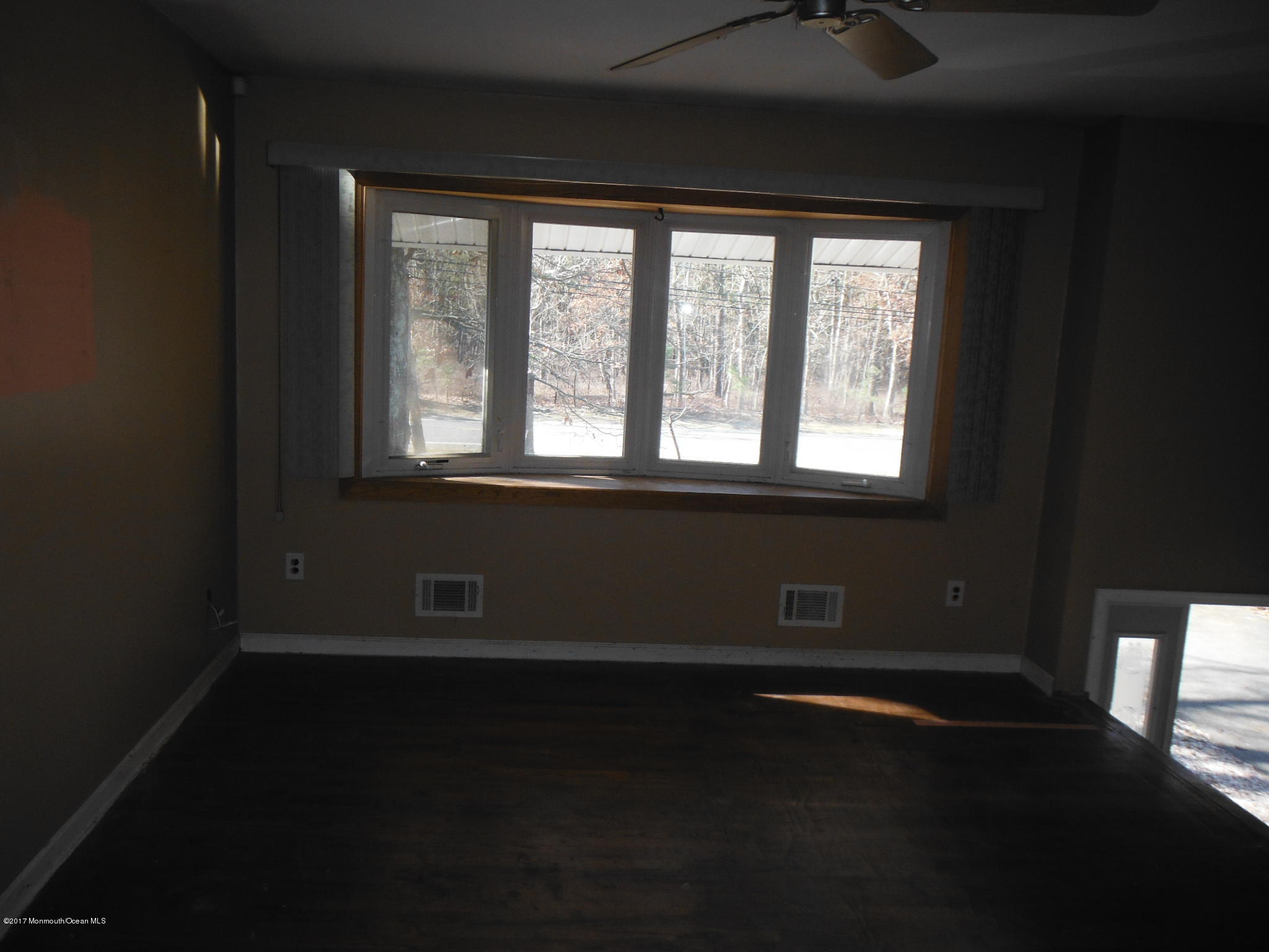 1001 Toms River Road Jackson, NJ 08527 - Photo 5 of 18 DSCF1044