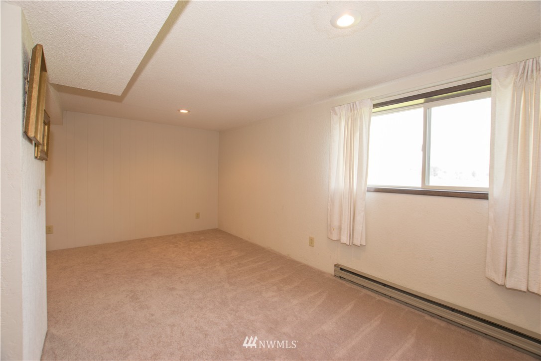 2402 Sunday Lake Road Stanwood, WA 98292 - Photo 19 of 25 Gallery Image 19
