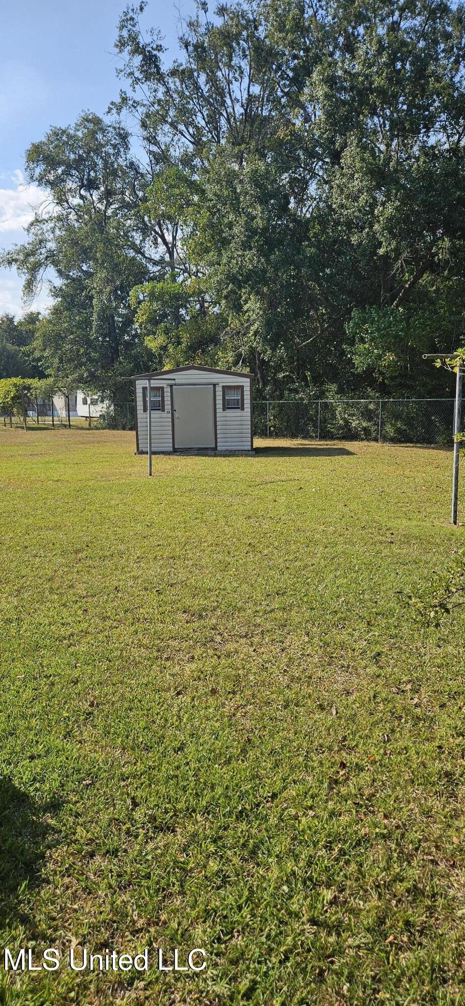 14030 Mays Road Gulfport, MS 39503 - Photo 6 of 26 20250915_161412
