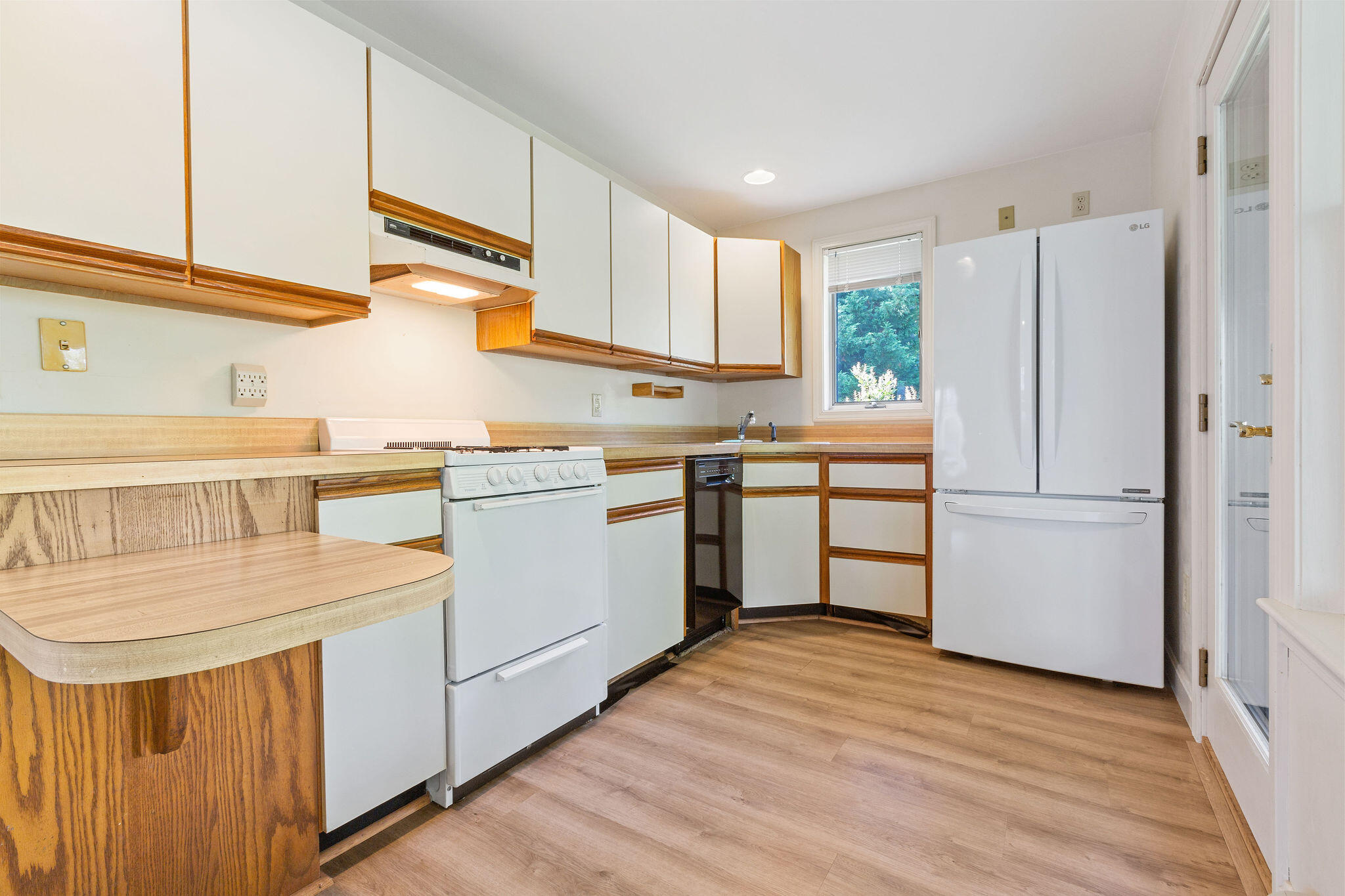 48 Namequoit Road Orleans, MA 02653 - Photo 32 of 97 48NamequoitRd-63