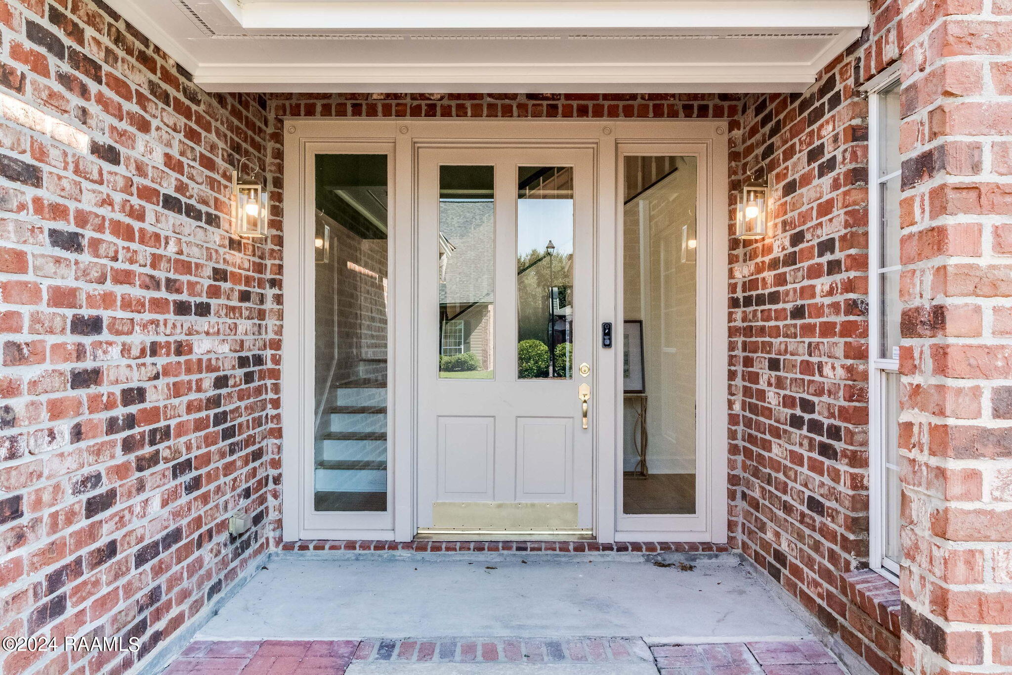111 Pomerol Place Lafayette, LA 70503 - Photo 2 of 26 3-web-or-mls-111 Pomerol Pl-3