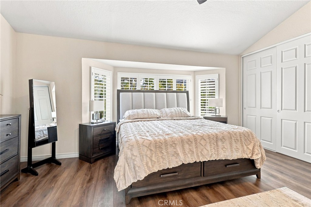 1842 Rory Lane, Unit 4 Simi Valley, CA 93063 - Photo 19 of 43 Gallery Image 19