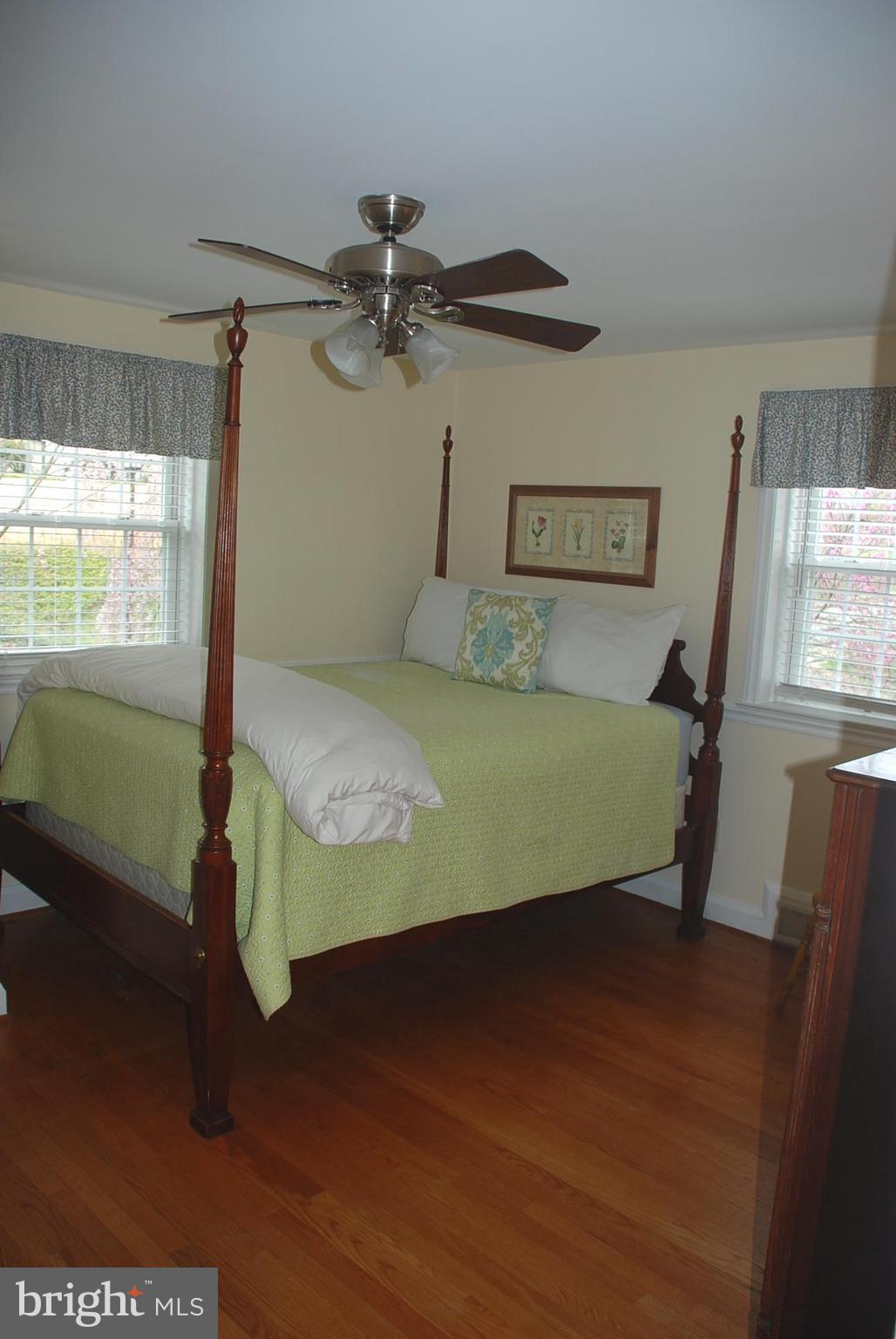 616 Hastings Road Baltimore, MD 21286 - Photo 14 of 23 a view of a room with gym equipment