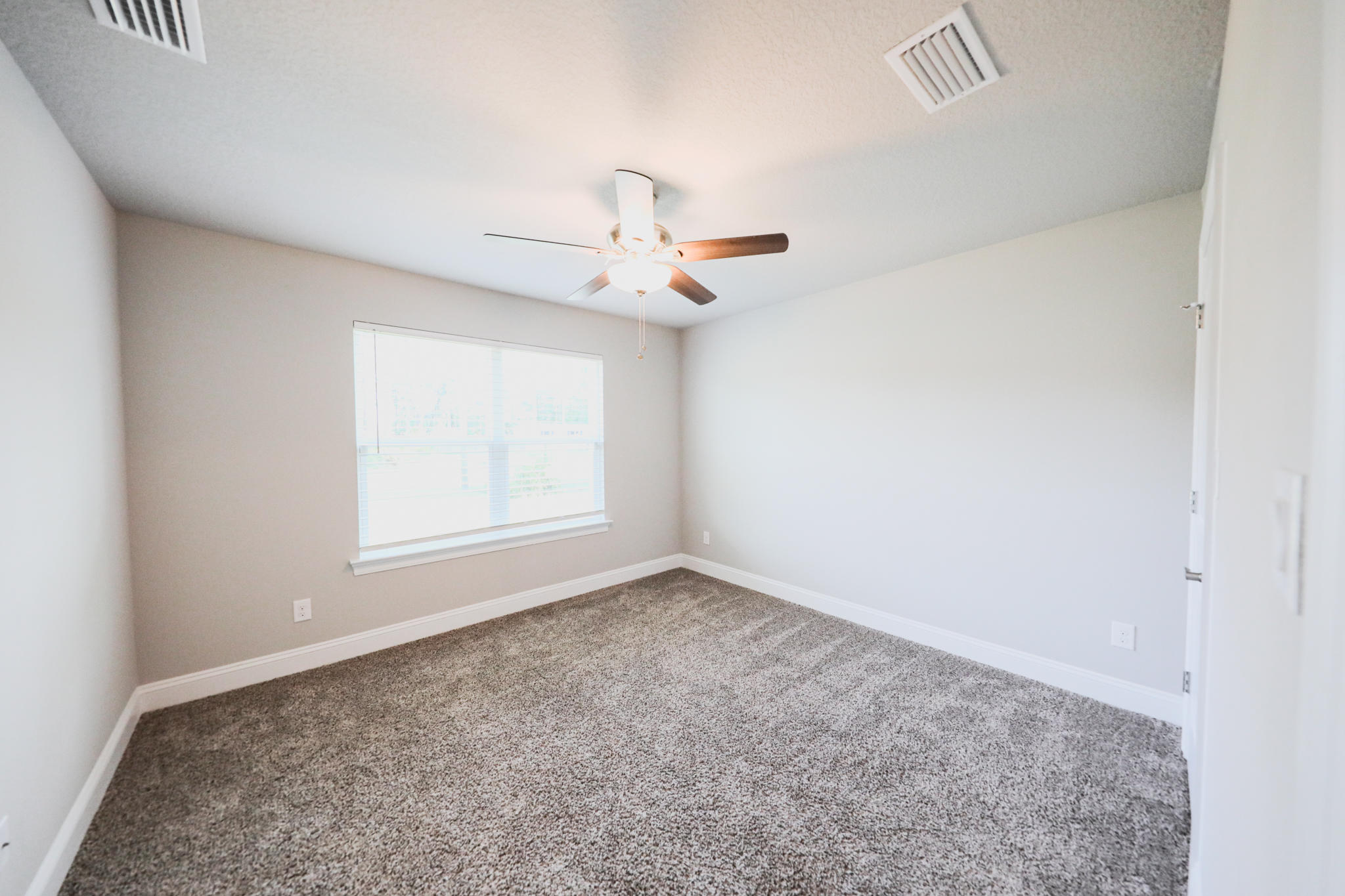 9172 Ridge Road Navarre, FL 32566 - Photo 21 of 25 9172 RIDGE DR-23