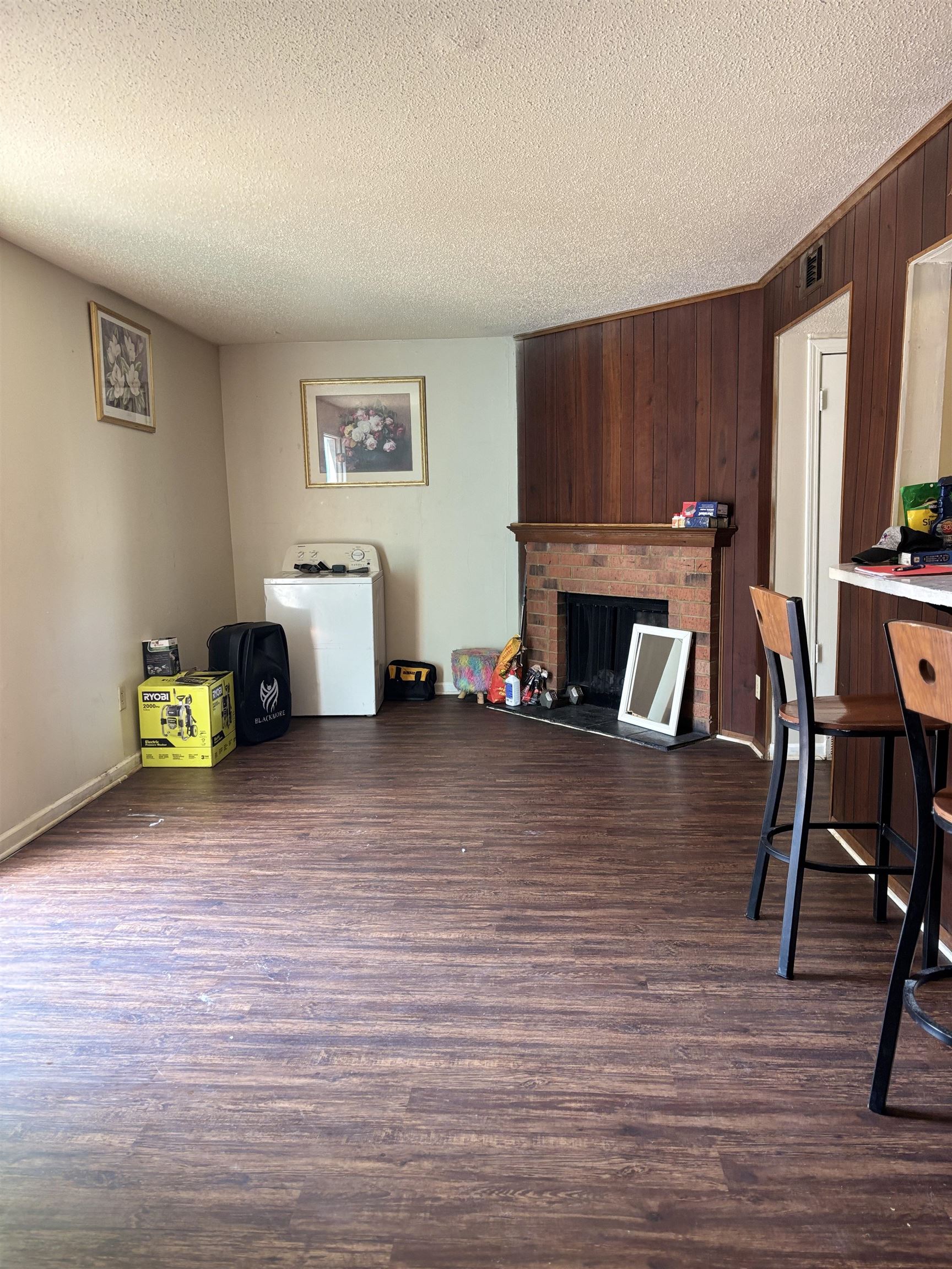 3626 Outland Road, Unit 86 Memphis, TN 38118 - Photo 4 of 24 a living room with furniture and a fireplace