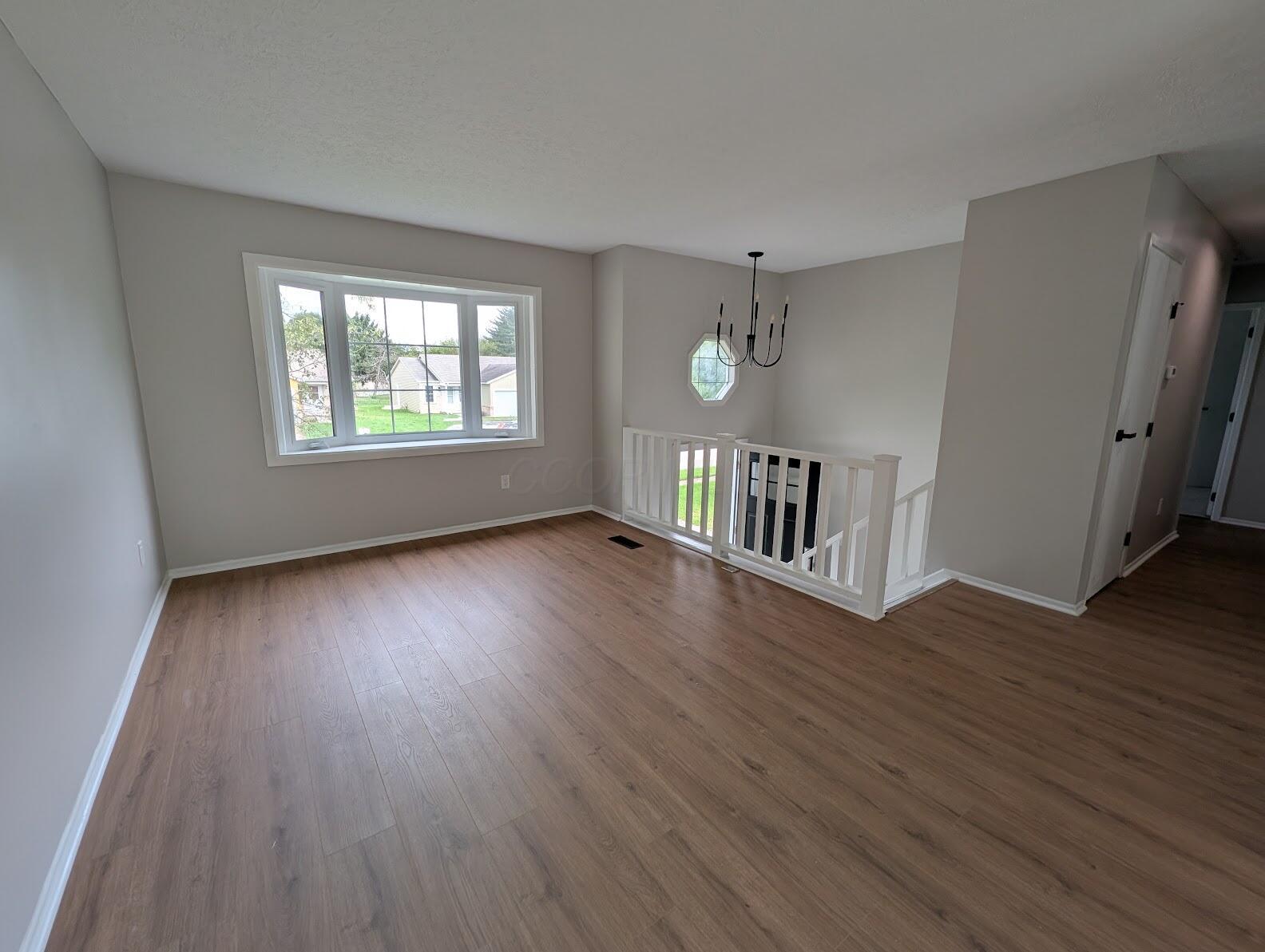 3815 Petzinger Road Columbus, OH 43232 - Photo 6 of 34 PXL_20260923_190009854