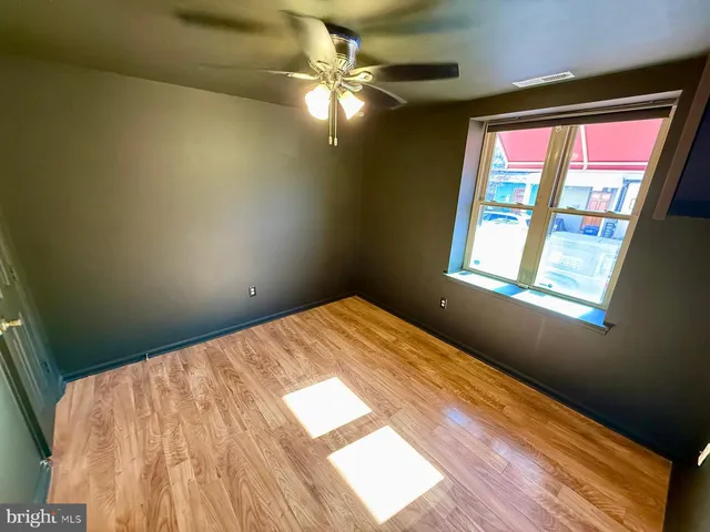 $2,675 | 345 Oakdale Place Northwest, Unit 103, Washington, DC 20001