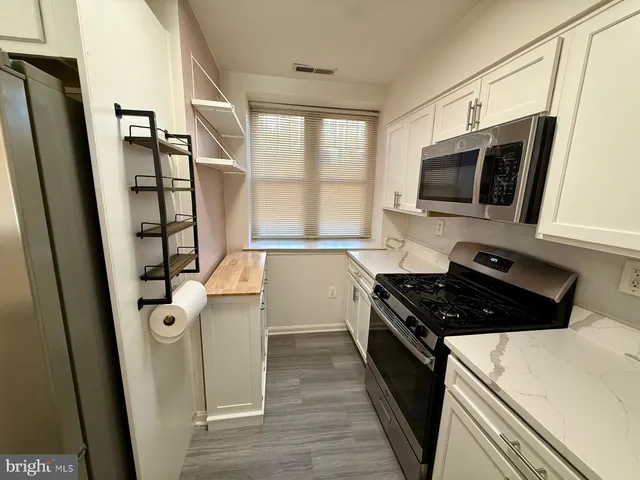 $2,675 | 345 Oakdale Place Northwest, Unit 103, Washington, DC 20001