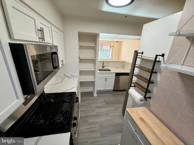 $2,675 | 345 Oakdale Place Northwest, Unit 103, Washington, DC 20001