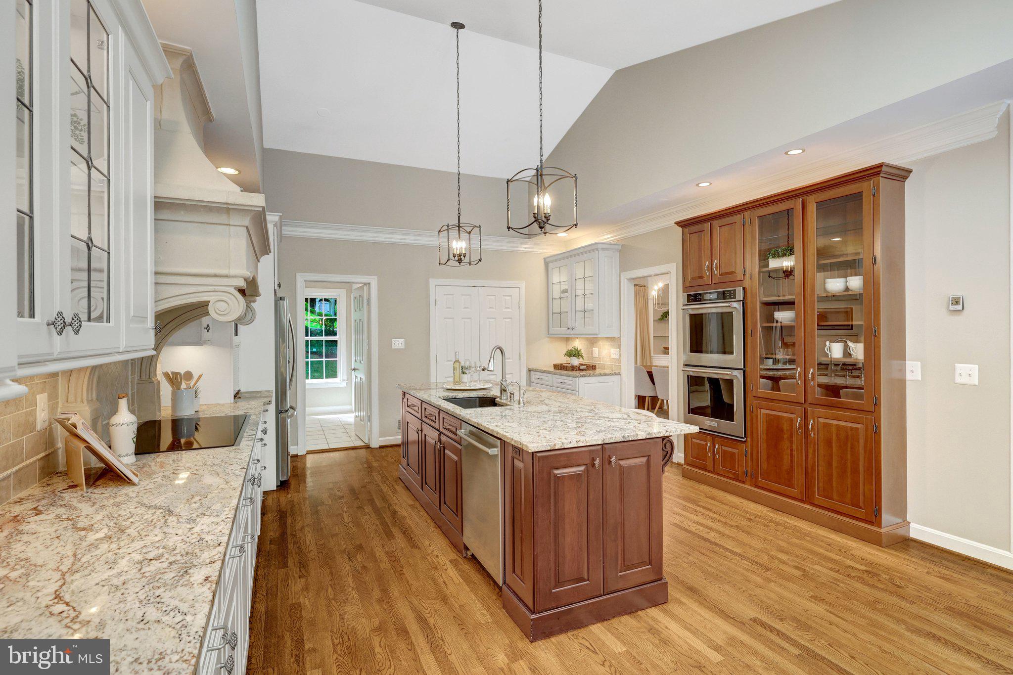 2007 Carrhill Road Vienna, VA 22181 - Photo 22 of 86 Gallery Image 22