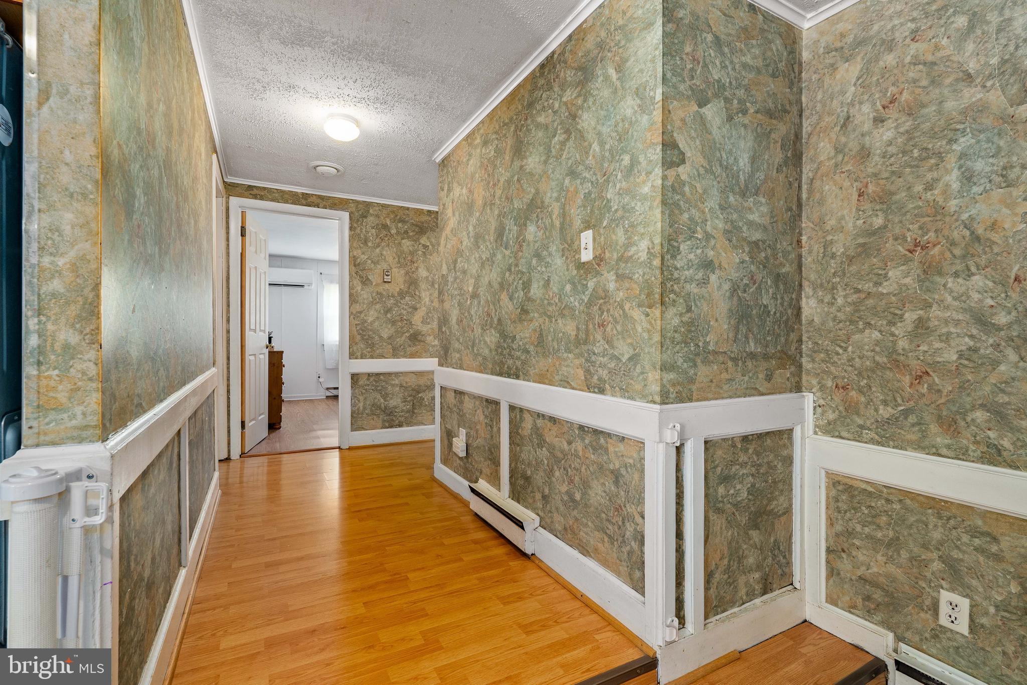 348 Union Church Road Elkton, MD 21921 - Photo 17 of 40 HALLWAY TO BEDROOMS