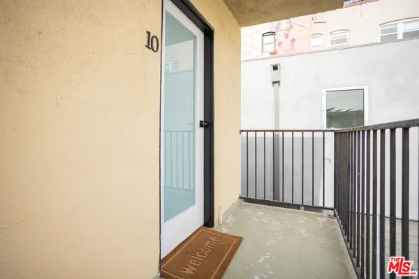 $2,850 | 1313 Ocean Front Walk, Unit 10, Venice, CA 90291