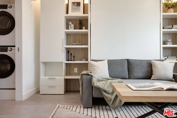 $2,850 | 1313 Ocean Front Walk, Unit 10, Venice, CA 90291