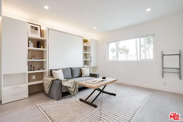 $2,850 | 1313 Ocean Front Walk, Unit 10, Venice, CA 90291