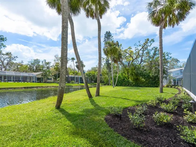 $4,700,000 | 1575 Eastbrook Drive, Sarasota, FL 34231