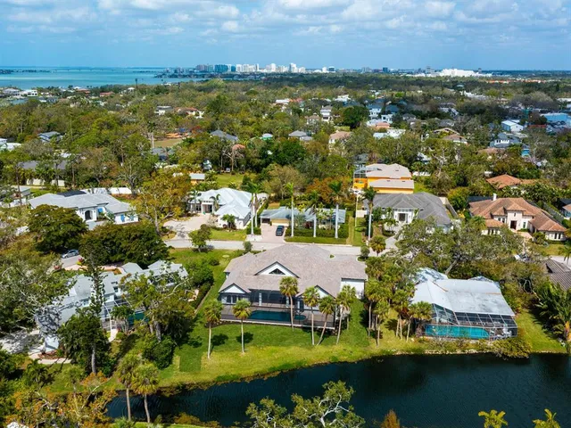 $4,700,000 | 1575 Eastbrook Drive, Sarasota, FL 34231