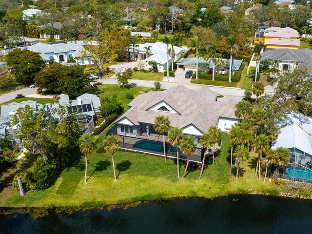 $4,700,000 | 1575 Eastbrook Drive, Sarasota, FL 34231