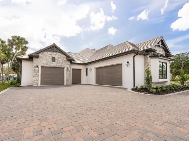 $4,700,000 | 1575 Eastbrook Drive, Sarasota, FL 34231