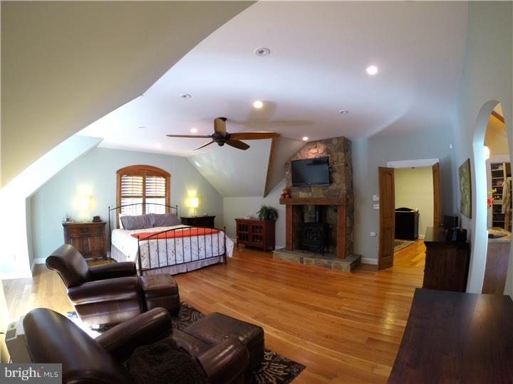 4 Fox Chase Road Malvern, PA 19355 - Photo 5 of 23 Master Bedroom