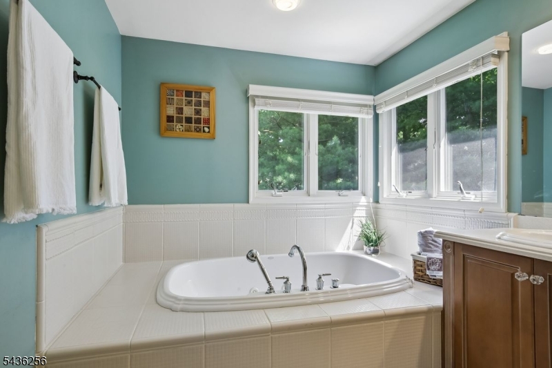 8 Harper Street West Orange, NJ 07052 - Photo 37 of 42