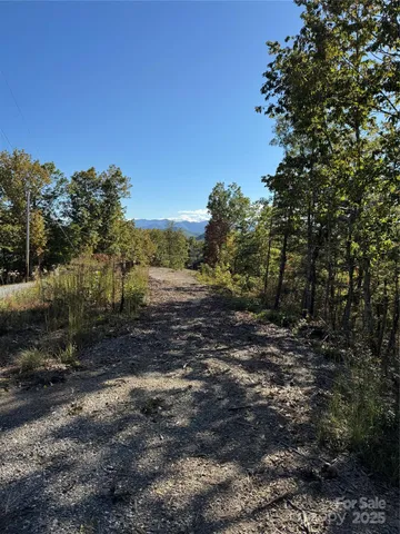 $84,900 | 931 Mountainside Drive, Bryson City, NC 28713