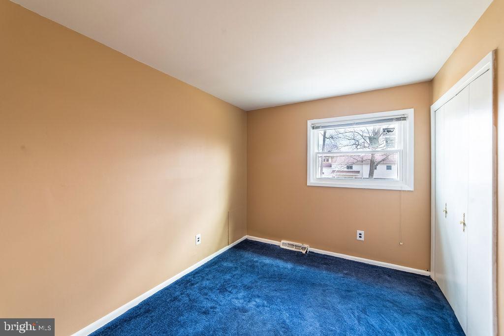7021 96th Place Lanham, MD 20706 - Photo 31 of 62 Bedroom