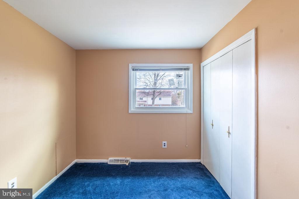 7021 96th Place Lanham, MD 20706 - Photo 32 of 62 Bedroom