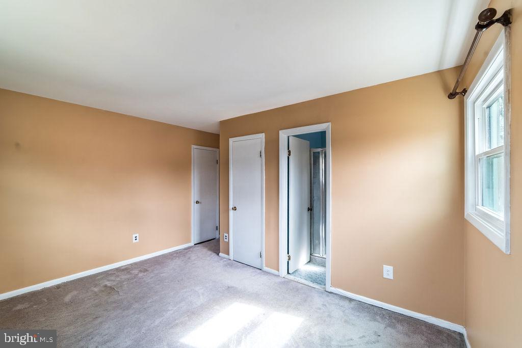 7021 96th Place Lanham, MD 20706 - Photo 37 of 62 Bedroom