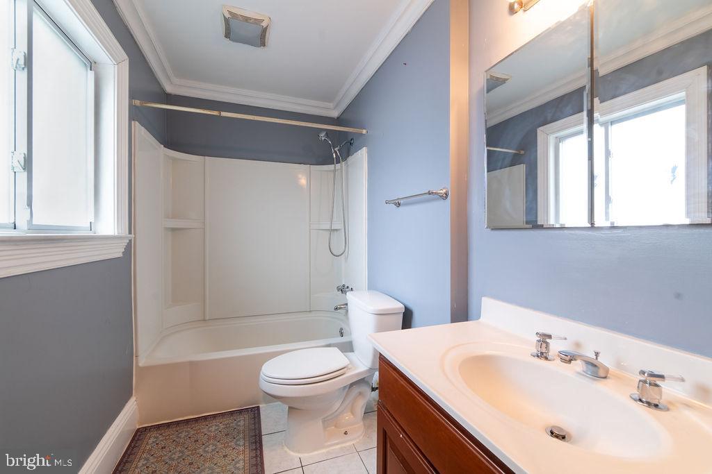7021 96th Place Lanham, MD 20706 - Photo 43 of 62 Bathroom